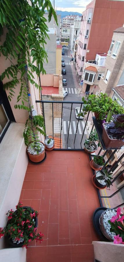 ¡Económico y bien ubicado! Apartamento Castellón de la Plana Exterior foto